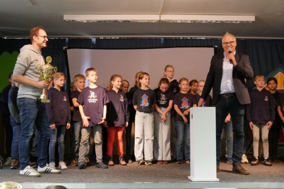 Waldlauf 2025_Siegerschule (3)