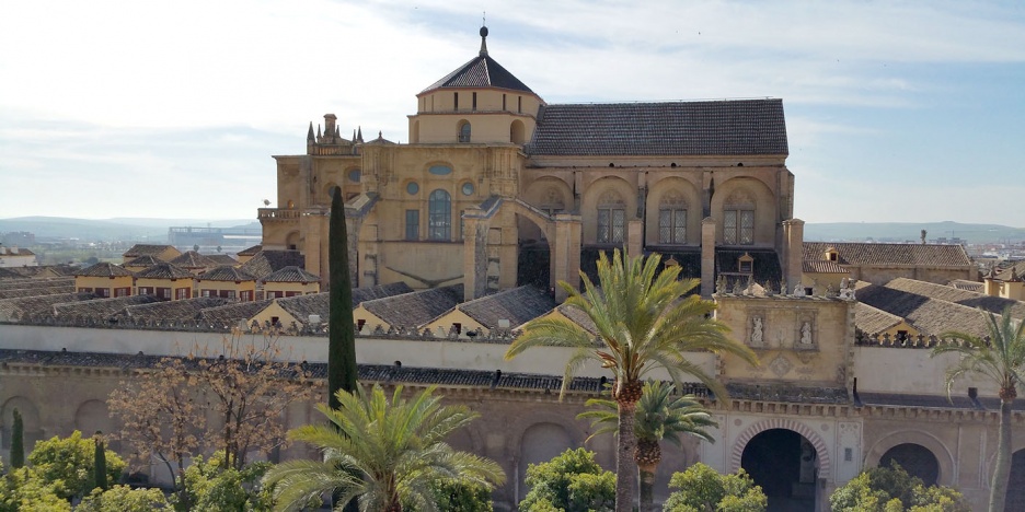 mosquecathedral-of-cordoba-1541649_1920